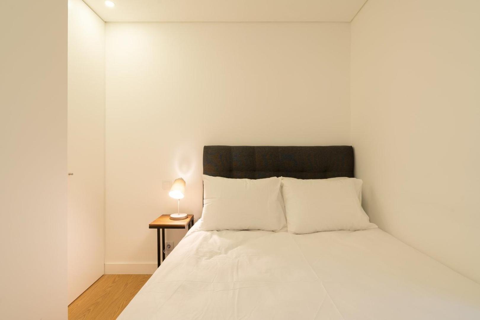 פורטו Guestready - Modern 2-Bedroom Apt In Cedofeita מראה חיצוני תמונה