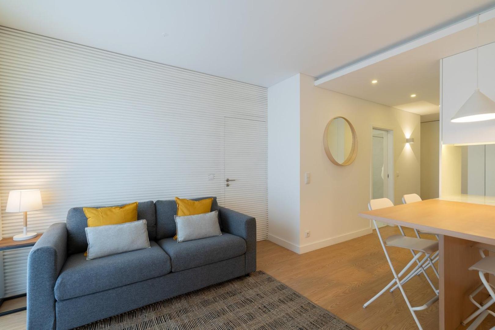 פורטו Guestready - Modern 2-Bedroom Apt In Cedofeita מראה חיצוני תמונה